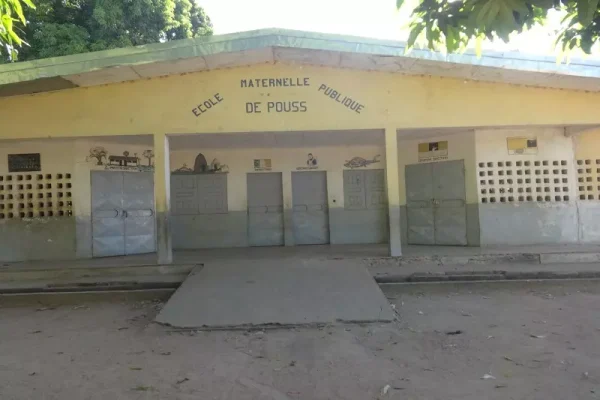 ECOLE MATERNELLE DE POUSS