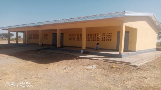 Construction d&rsquo;un bloc de deux salle de classe à l&rsquo;école Maternelle de Maga groupe 3